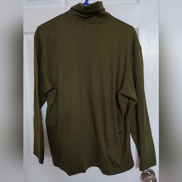 Liz Claiborne Olive Green Turtleneck - Picture 2 of 3